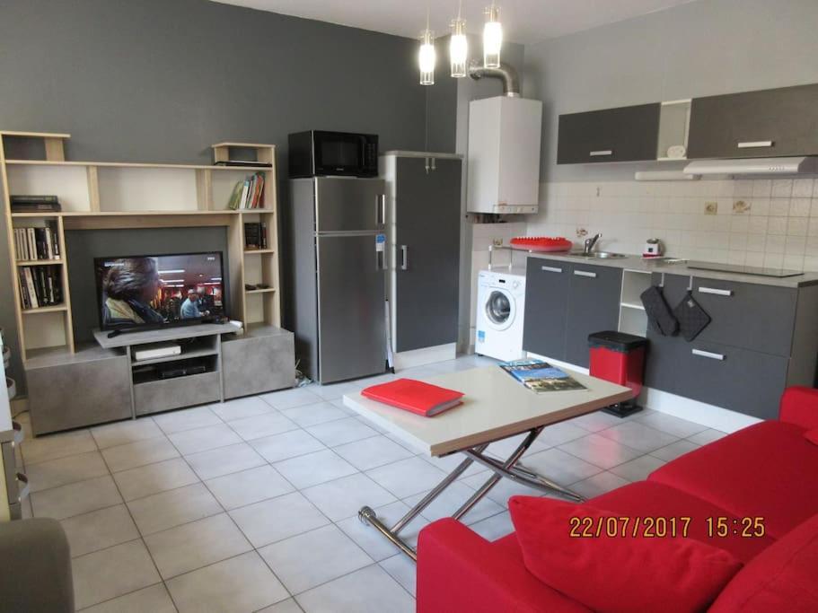 T2 Centre Ville, Wifi, Parking Beziers Luaran gambar