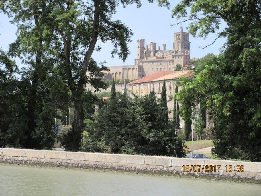 T2 Centre Ville, Wifi, Parking Beziers Luaran gambar