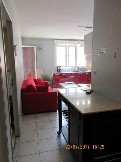 T2 Centre Ville, Wifi, Parking Beziers Luaran gambar